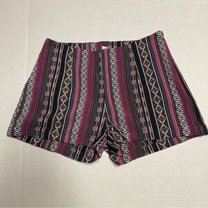 Alya Women’s Boho Striped Shorts Sz Small